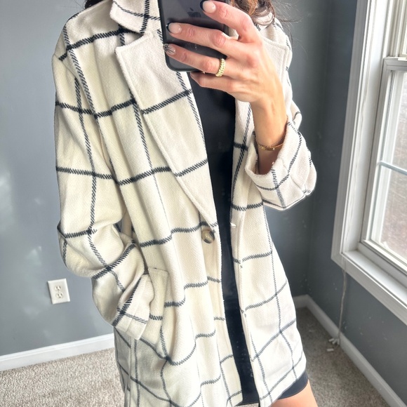 Plaid Overcoat - Picture 2 of 8